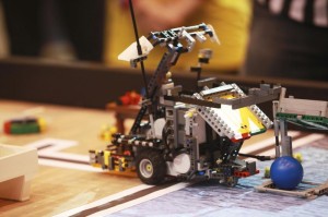 robot LEGO
