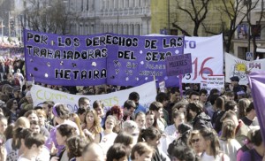 LAS MUJERES TOMAN EL CORAZÓN DE MADRID POR LA IGUALDAD Y EL ABORTO LIBRE
