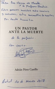 Dedicatoria de Adrián Pérez./ ILUSOLE